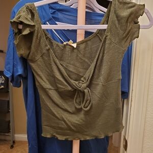 love J Olive Green Tie-Front Ruffle Sleeve Crop Top